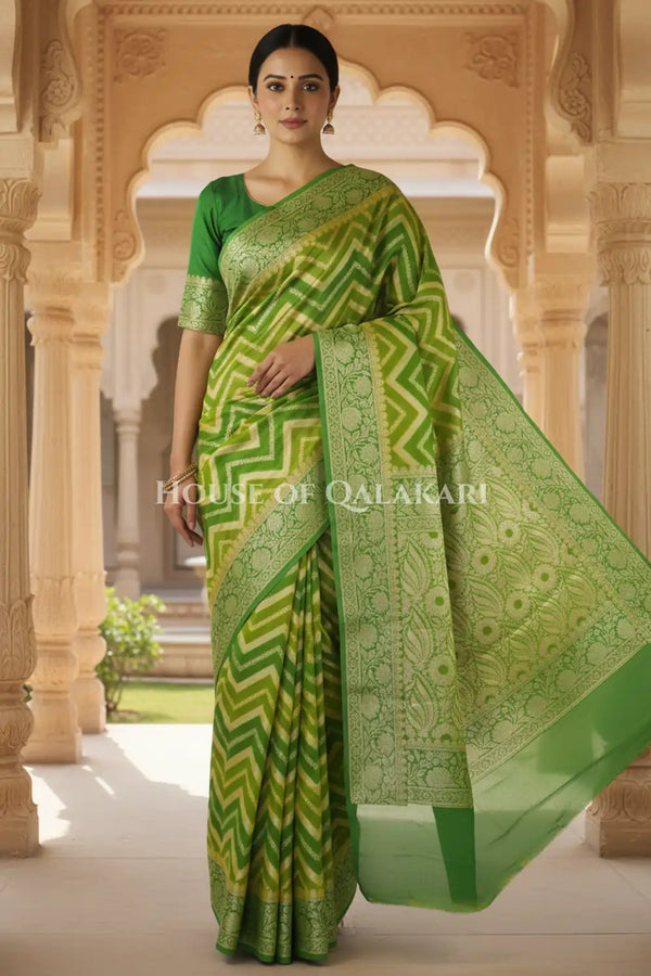 Khaddi Georget Silk Saree Front Pose