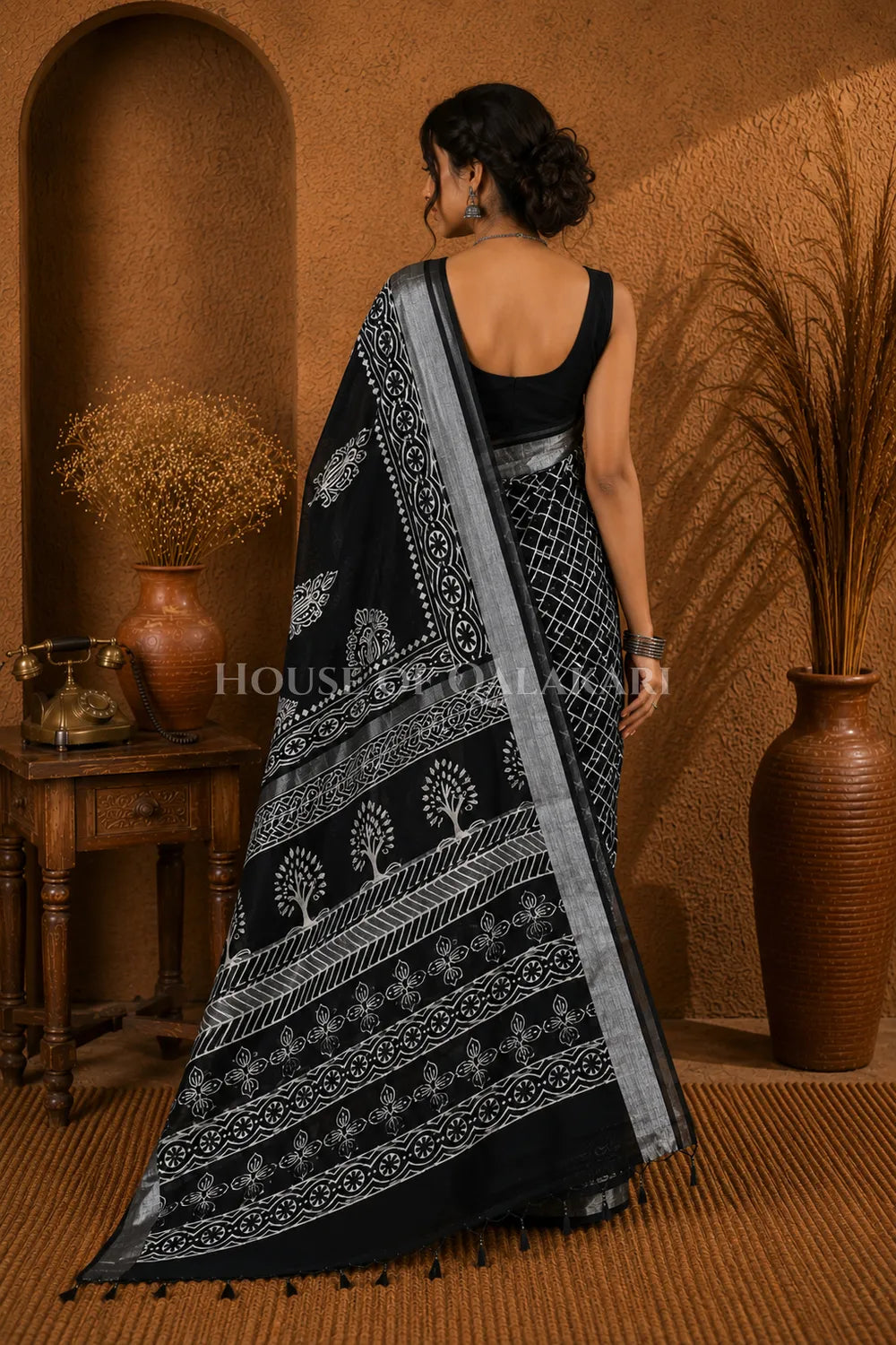 linen cotton saree 498 back pose