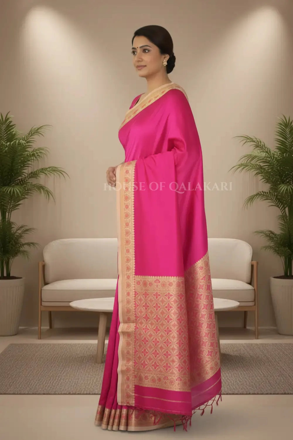 silk saree side pose