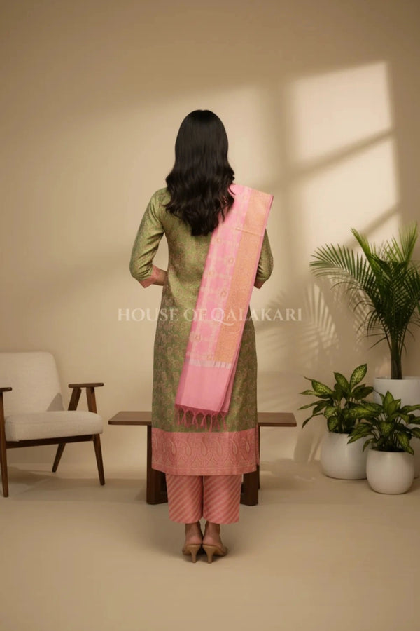 chanderi cotton dress material back pose