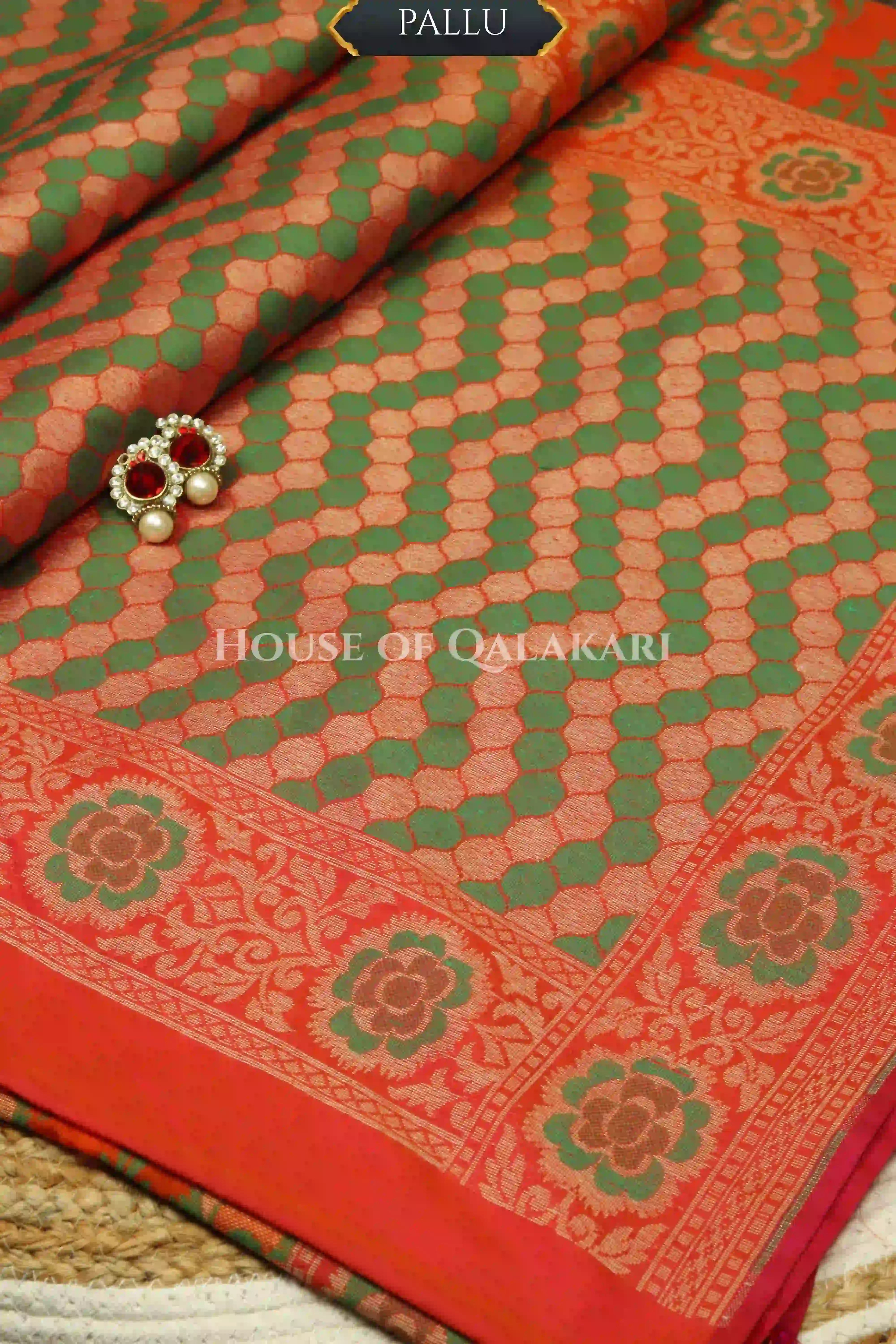 georget silk saree pallu