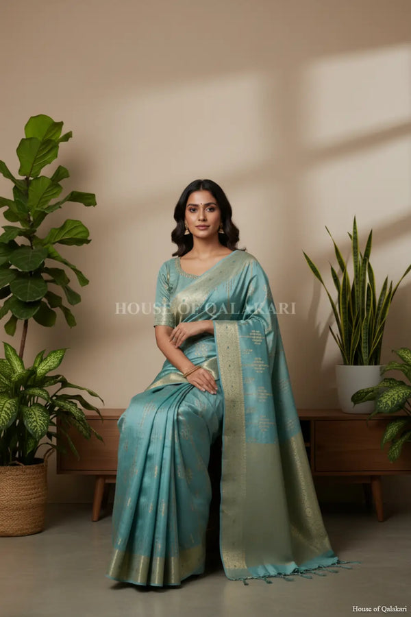 chiniya pure silk saree sitting pose