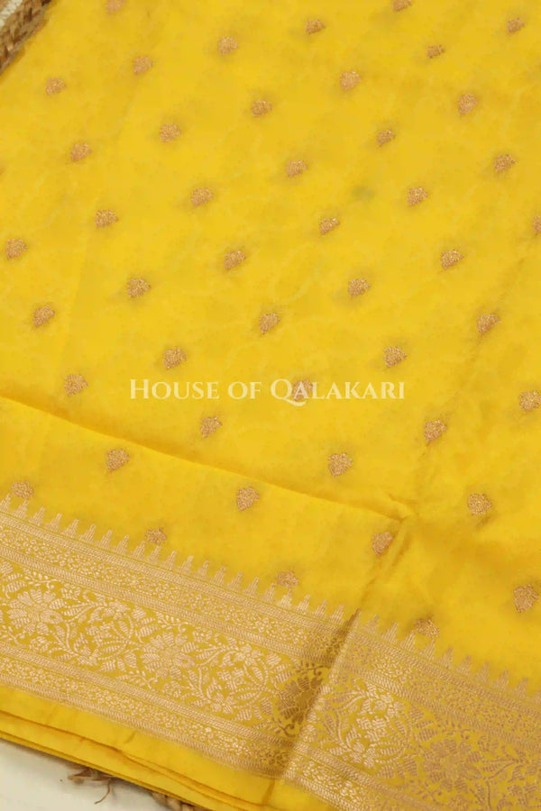 Mushroom silk Saree body