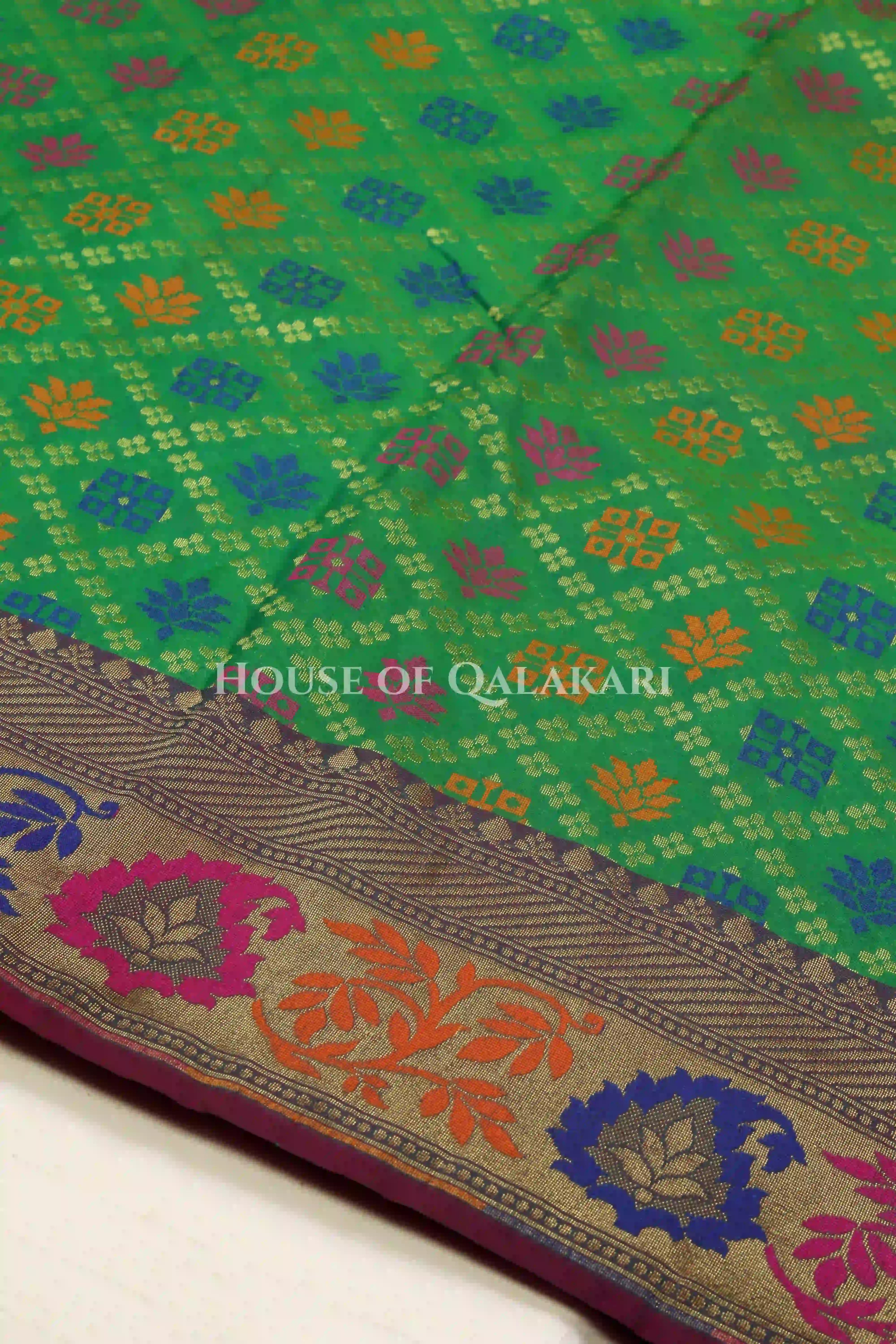 georget silk saree body