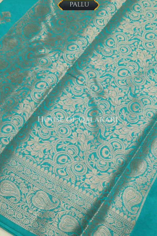 Monga Silk Saree pallu