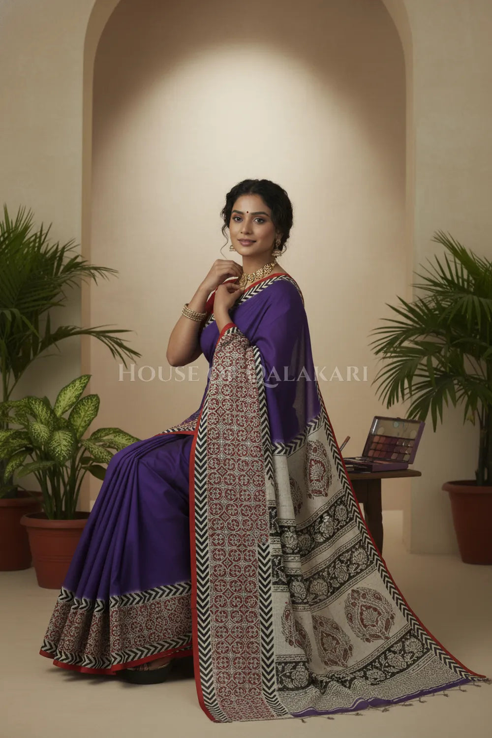 chennuri silk kalamkari saree 0449 sitting pose