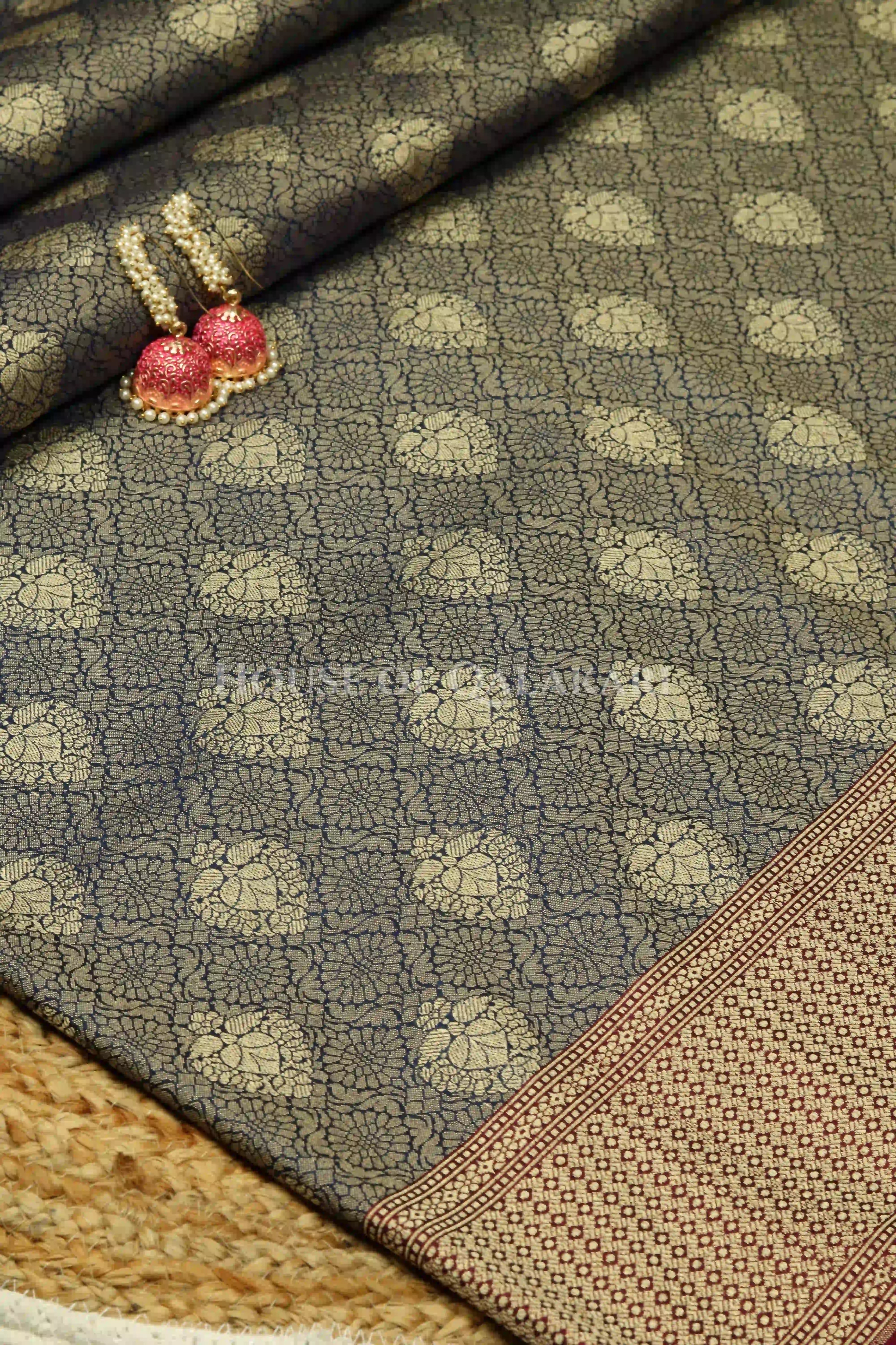 georget silk saree pallu