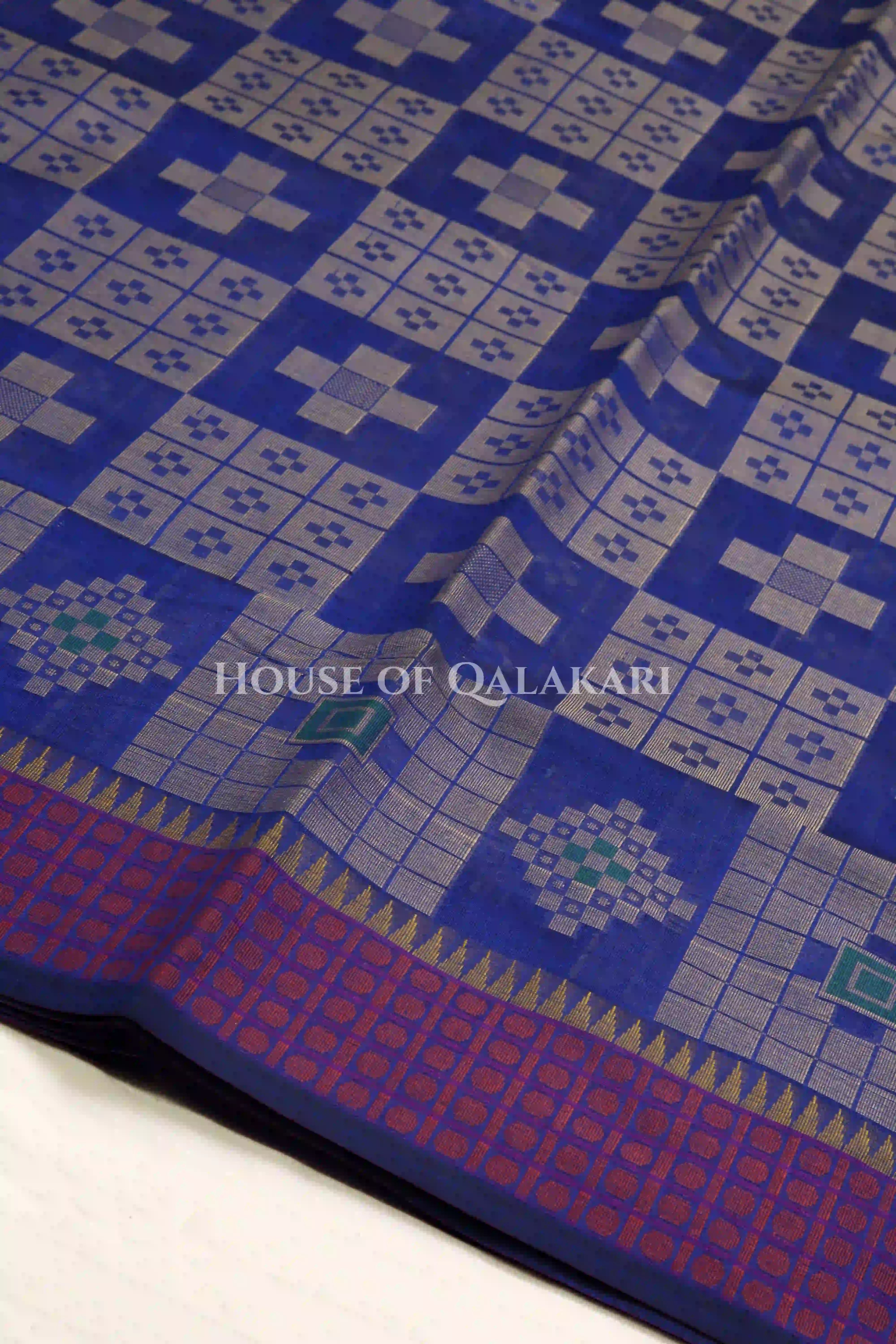 mulmul cotton patola saree body