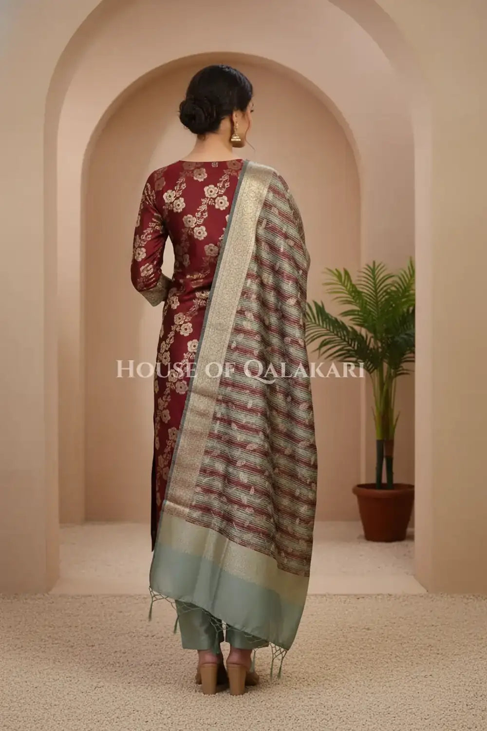Banarasi Cotton Silk blend Unstitched Dress Material in maroon and Grey contrast with Intricate Zari Buti – back pose