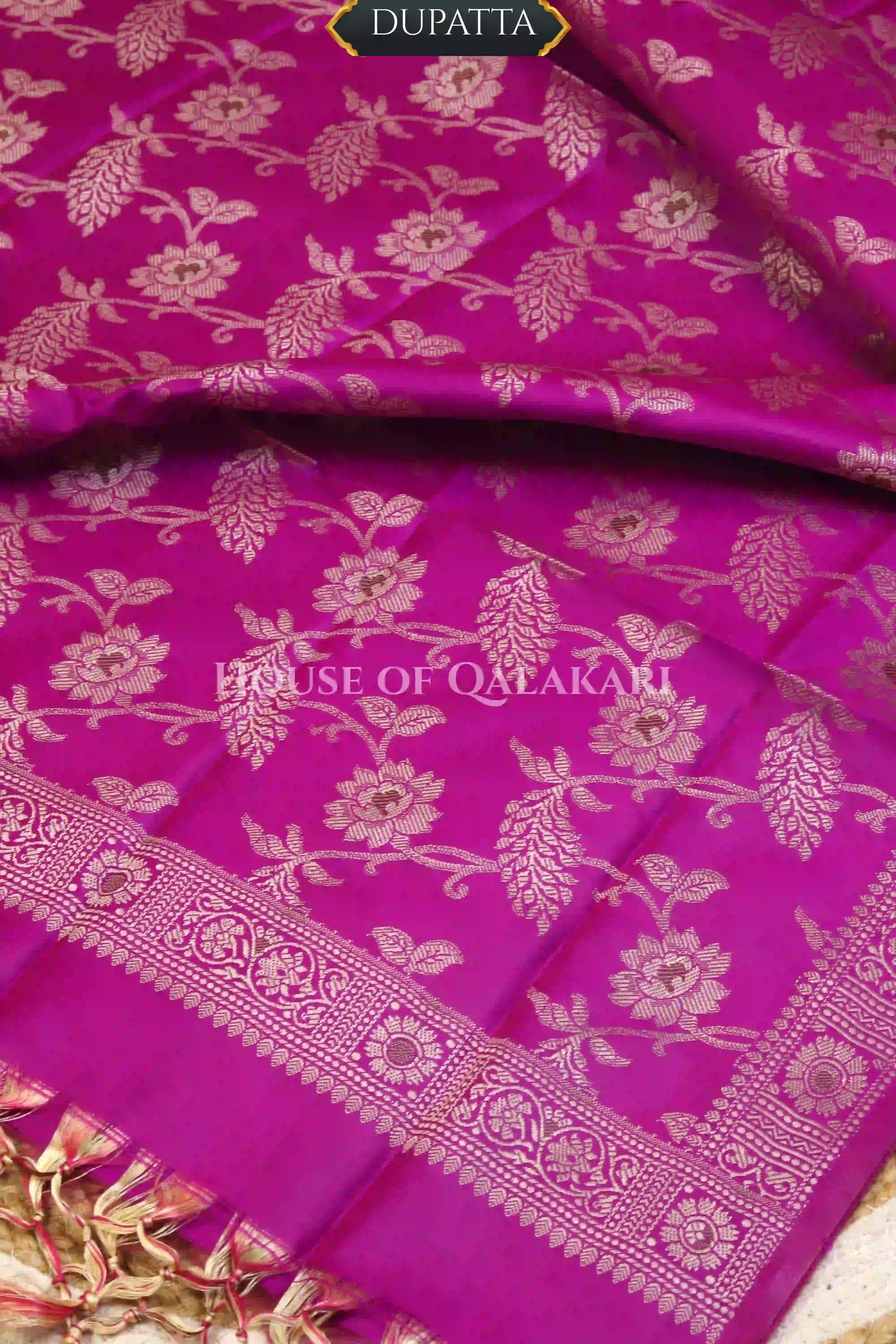 Banarasi Unstitched Dress Material in Light Blue and with all over leaf buti and resham border along with floral resham jaal dupatta – dupatta